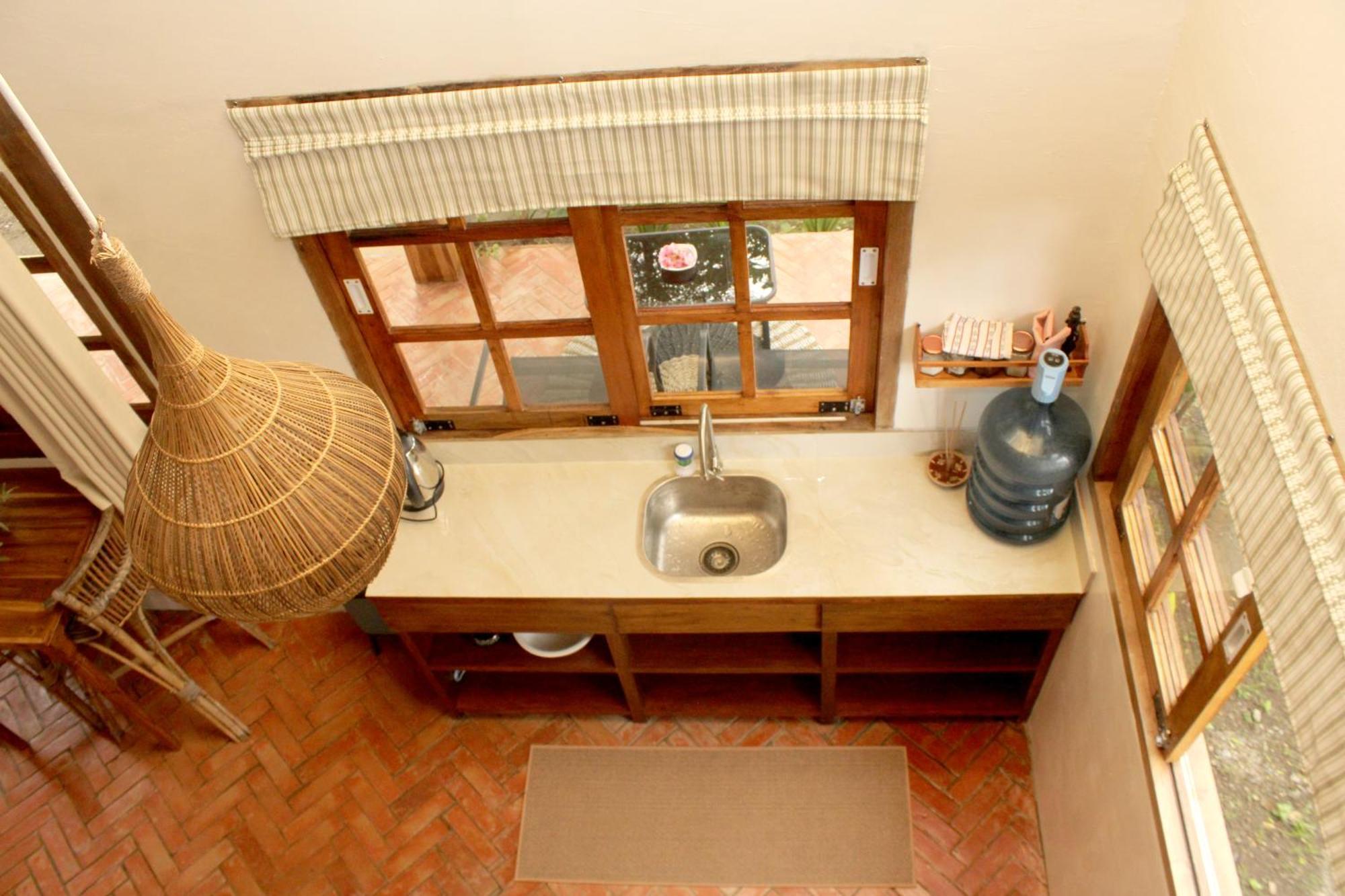 Santai House Apartment เตเตบาตู ภายนอก รูปภาพ