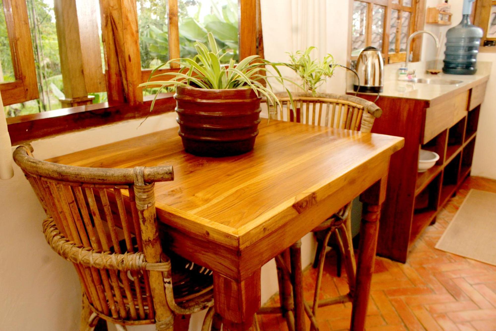 Santai House Apartment เตเตบาตู ภายนอก รูปภาพ